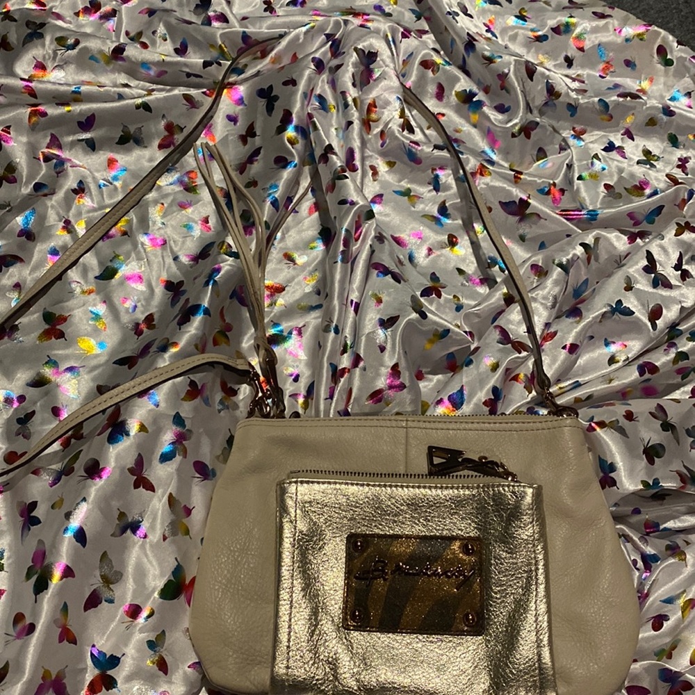 B. Makowsky cross body